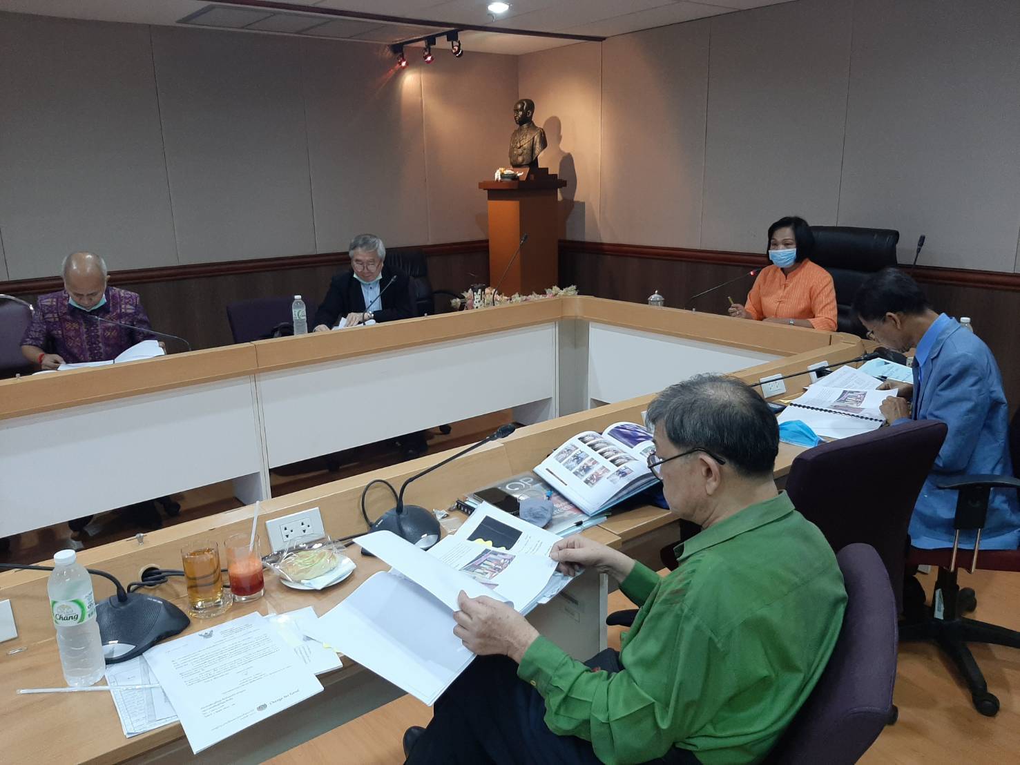 ประชุมคณะกรรมการคัดเลือกศิลปิน OTOP ปี พ.ศ. 2563
