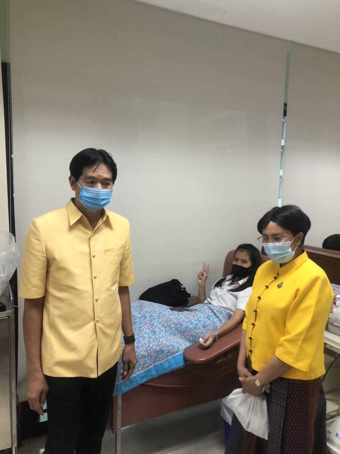 โครงการรวมพลังผู้นำ องค์กรเครือข่ายพัฒนาชุมชน บริจาคโลหิตเพื่อเฉลิมพระเกียรติและถวายเป็นพระราชกุศล แด่พระบาทสมเด็จพระปรเมนทรรามาธิบดีศรีสินทรมหาวชิราลงกรณ พระวชิรเกล้าเจ้าอยู่หัว เนื่องในโอกาสวันเฉลิมพระชนมพรรษา 28 กรกฎาคม 2563