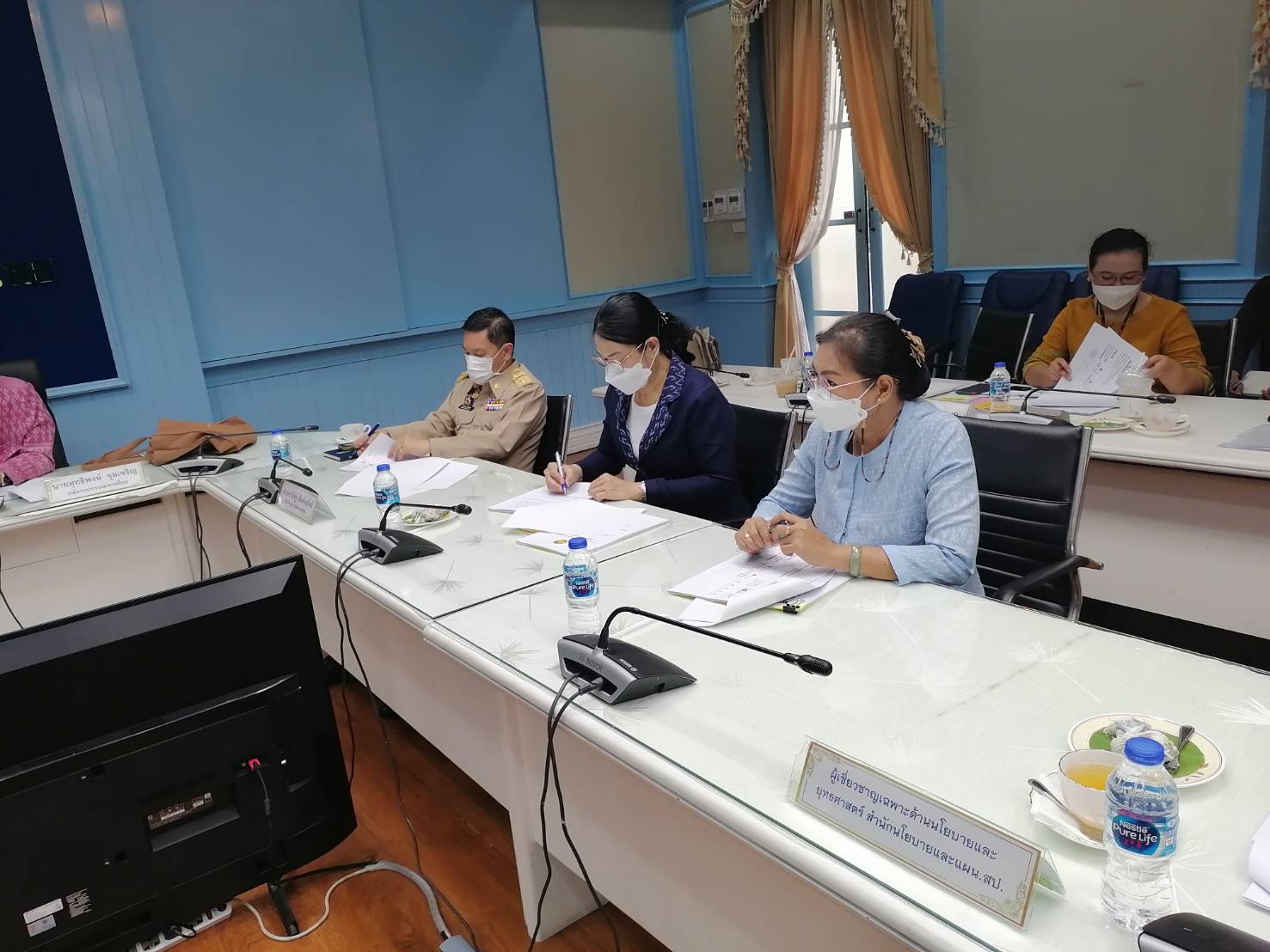 ผู้อำนวยการสำนักฯ  เข้าร่วมการประชุมหารือโครงการพัฒนาชุมชนเพื่อแก้ไขปัญหาความยากจนอย่างยั่งยืนของบริษัทสยามคูโบต้าคอร์ปอเรชั่น จํากัด