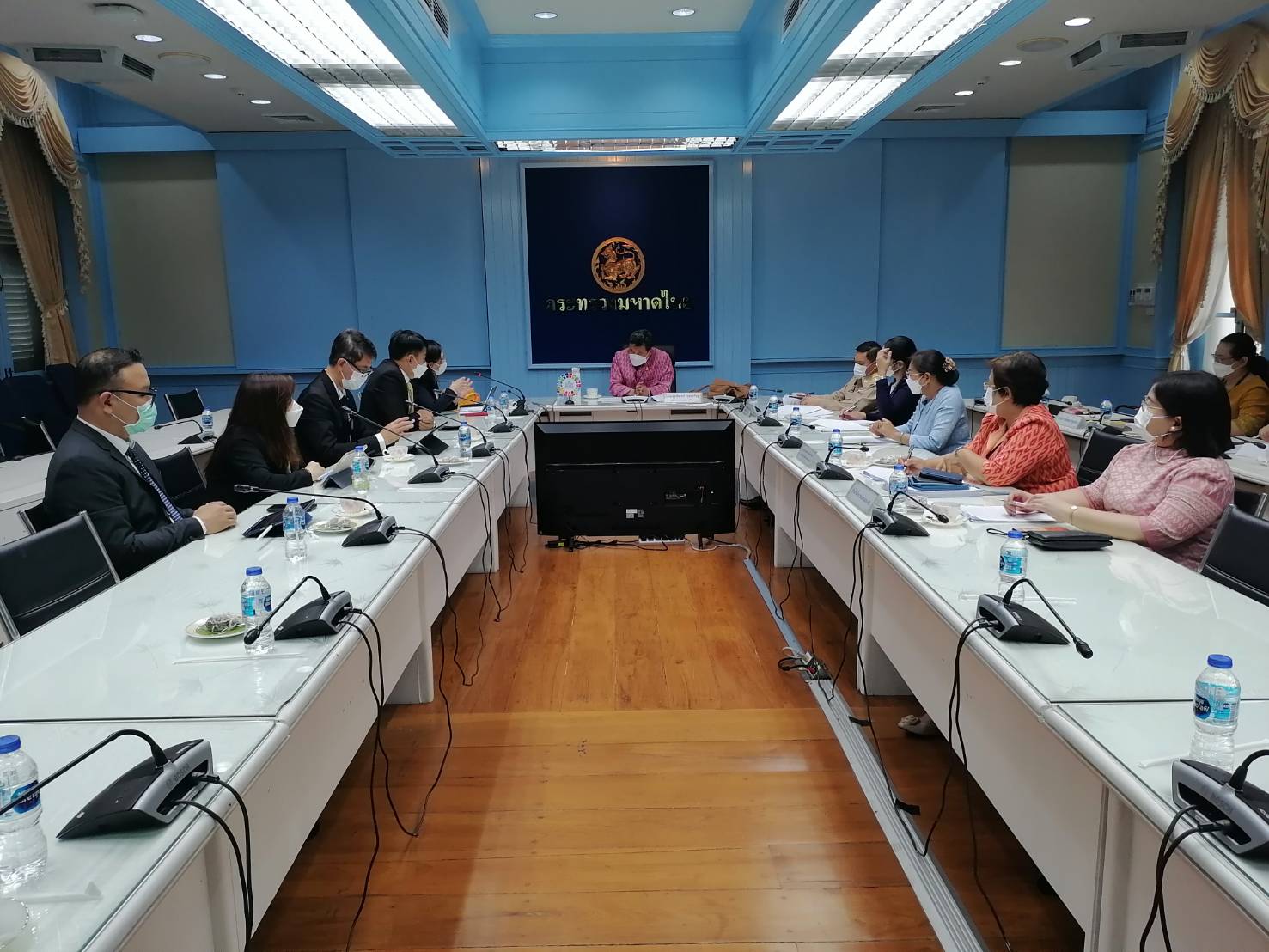ผู้อำนวยการสำนักฯ  เข้าร่วมการประชุมหารือโครงการพัฒนาชุมชนเพื่อแก้ไขปัญหาความยากจนอย่างยั่งยืนของบริษัทสยามคูโบต้าคอร์ปอเรชั่น จํากัด
