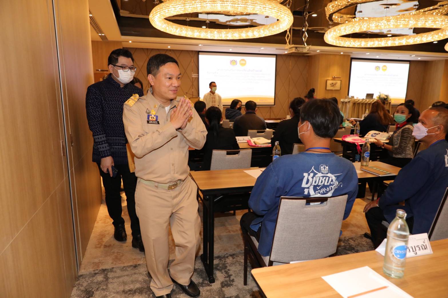 ผู้อำนวยการสำนักฯ เข้าร่วมพิธีเปิดประชุมเชิงปฏิบัติการพัฒนาศักยภาพคณะกรรมการบริหารจัดการชุมชนด้านการประชาสัมพันธ์ผ่านช่องทางออนไลน์