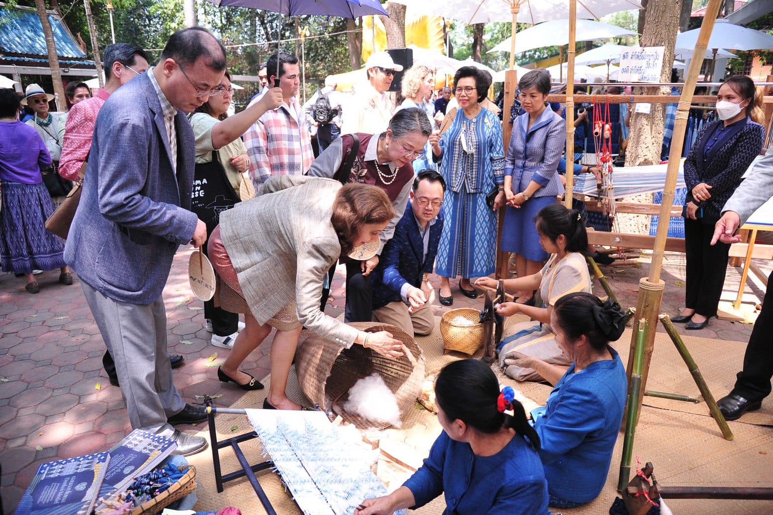 รองเลขาธิการ UN ชื่นชมกระทรวงมหาดไทยน้อมนำแนวพระดำริเจ้าฟ้าสิริวัณณวรีฯ “หมู่บ้านยั่งยืน” และ Fashion Sustainability มุ่งขับเคลื่อนขยายผล Best Practice บ้านโก่งธนู-ดอนกอย สู่หมู่บ้านยั่งยืนทั่วประเทศ พร้อมยกย่องการขับเคลื่อนตามแนวพระดำริสอดคล้องเป้าหมาย SDGs ที่มีคุณภาพ พร้อมจับมือเป็น Partnership เดินหน้าเผยแพร่เป็นตัวอย่างให้กับประเทศอื่น ๆ ในเวทีสหประชาชาติต่อไป