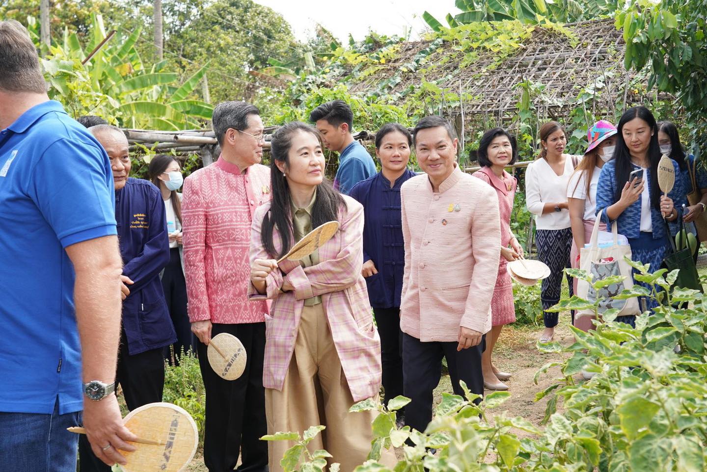รองเลขาธิการ UN ชื่นชมกระทรวงมหาดไทยน้อมนำแนวพระดำริเจ้าฟ้าสิริวัณณวรีฯ “หมู่บ้านยั่งยืน” และ Fashion Sustainability มุ่งขับเคลื่อนขยายผล Best Practice บ้านโก่งธนู-ดอนกอย สู่หมู่บ้านยั่งยืนทั่วประเทศ พร้อมยกย่องการขับเคลื่อนตามแนวพระดำริสอดคล้องเป้าหมาย SDGs ที่มีคุณภาพ พร้อมจับมือเป็น Partnership เดินหน้าเผยแพร่เป็นตัวอย่างให้กับประเทศอื่น ๆ ในเวทีสหประชาชาติต่อไป