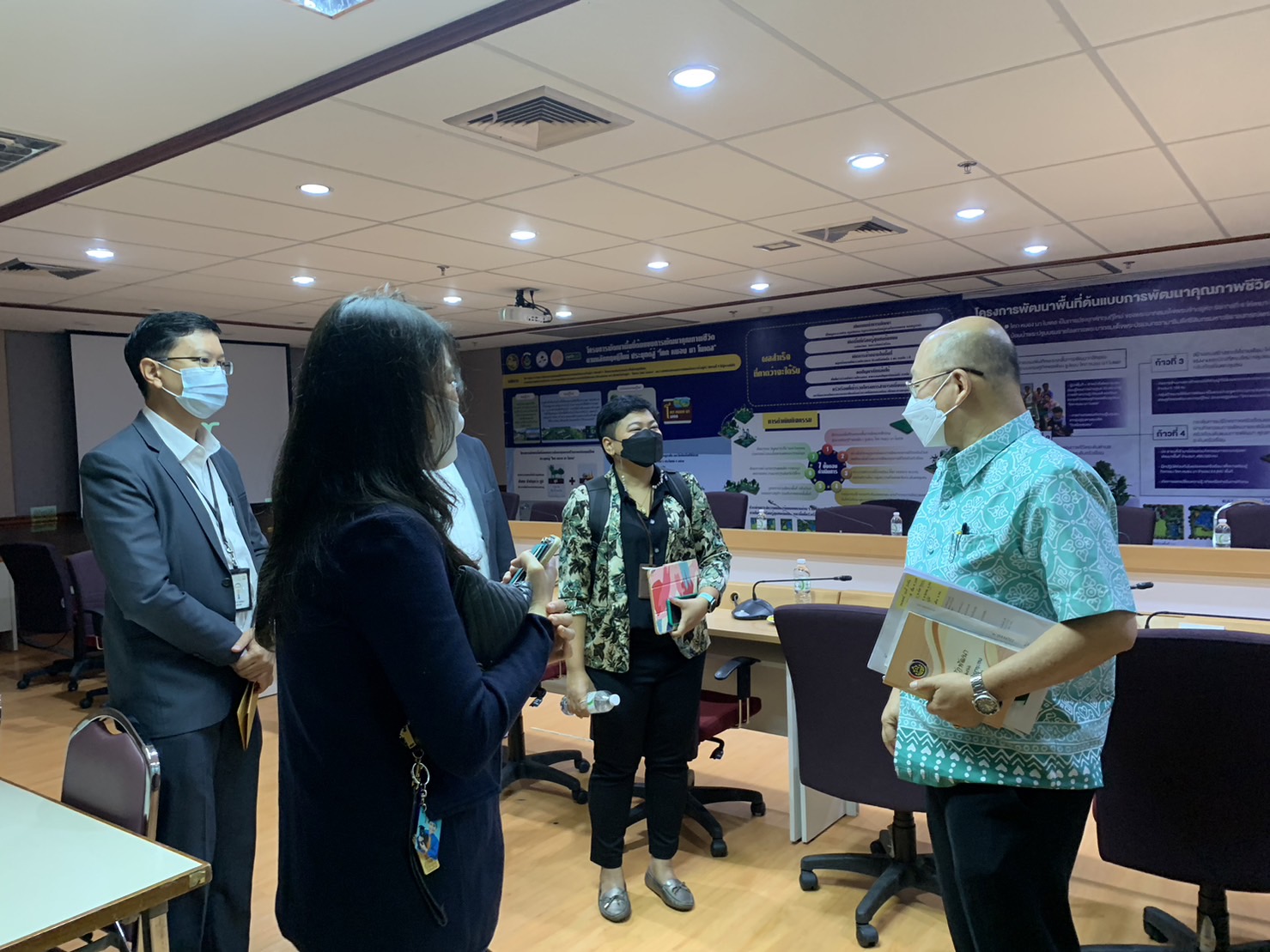 พช. ร่วมประชุมหารือกับ ผู้แทนจากธนาคารกสิกรไทย ในการนำเสนอบริการ “K SHOP แอปพลิเคชั่นรับชำระเงินและจัดการร้านค้า”