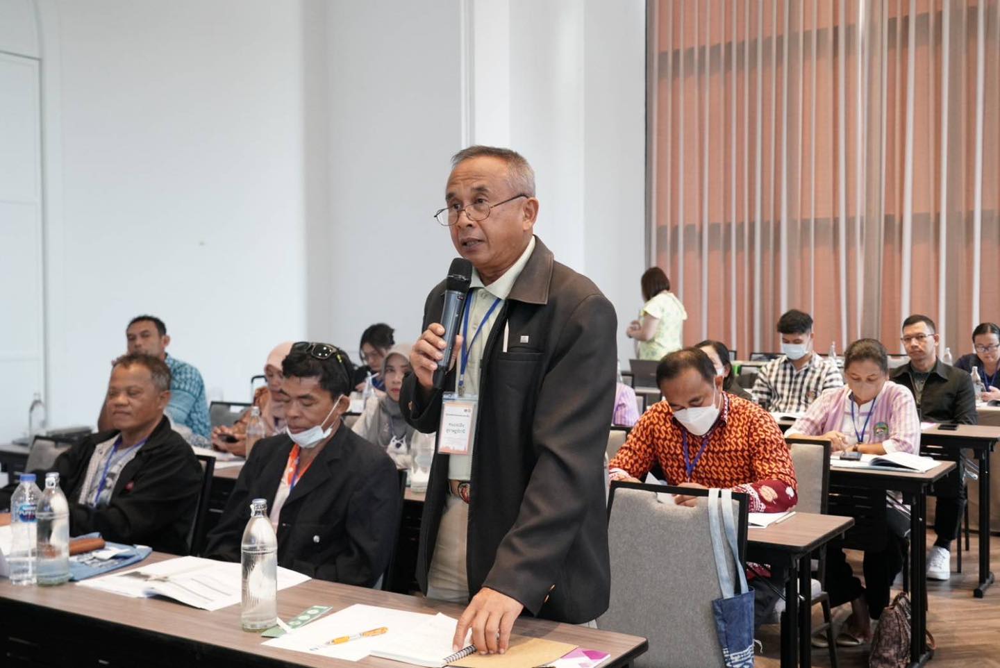 พช. เดินหน้าประเมินผลการดำเนินงานแบบเสริมพลัง Empowerment Evaluation : EE รุ่นที่ 2 ผลักดันการพัฒนาชุมชนท่องเที่ยว OTOP นวัตวิถี กระจายรายได้สู่ชุมชน