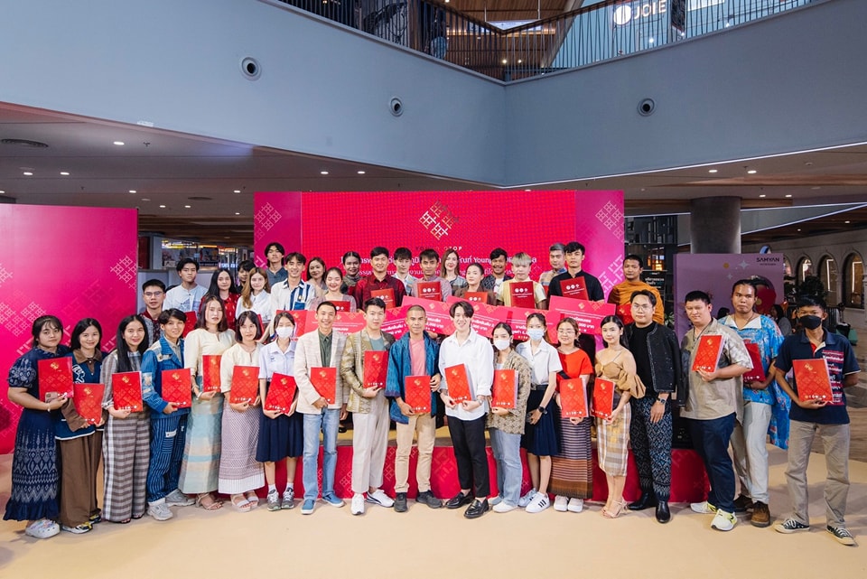 กรมการพัฒนาชุมชน จัดประกวด โชว์ผลงานการพัฒนาผลิตภัณฑ์ของเยาวชน Young OTOP ต่อยอดภูมิปัญญาผลิตภัณฑ์ OTOP สู่สากล เพื่อรับรางวัลต้นกล้านารีรัตน