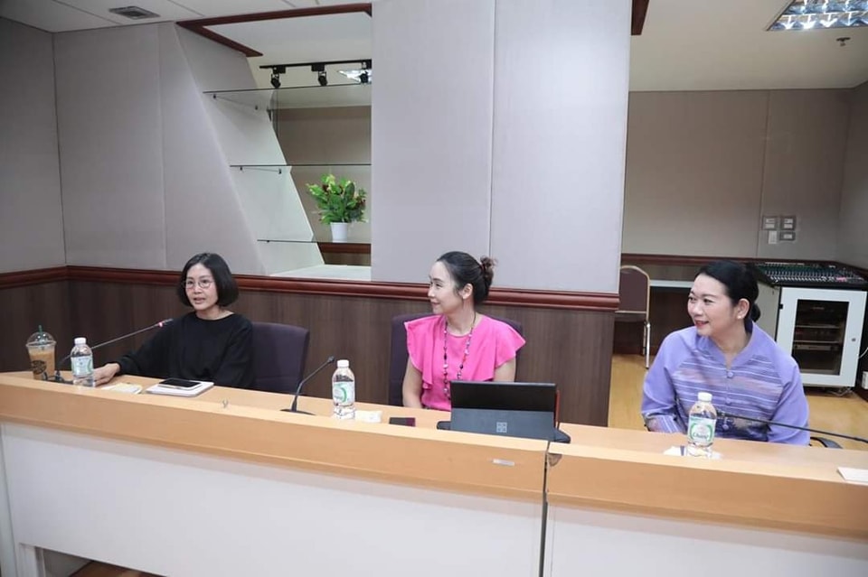 พช. ร่วมหารือสถาบันเอเชียศึกษา จัดทำเส้นทางท่องเที่ยวเชิงสร้างสรรค์สิ่งทอ อัตลักษณ์ผ้าไทยประจำถิ่น