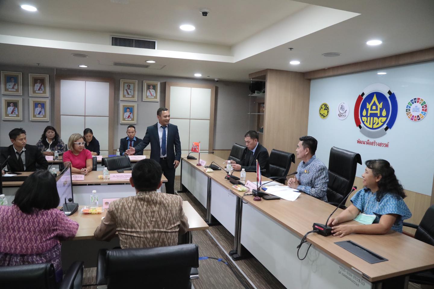 กรมการพัฒนาชุมชน ต้อนรับคณะจากประเทศภูฏาน แลกเปลี่ยนความคิดเห็น ศึกษาดูงานหนึ่งตำบล หนึ่งผลิตภัณฑ์