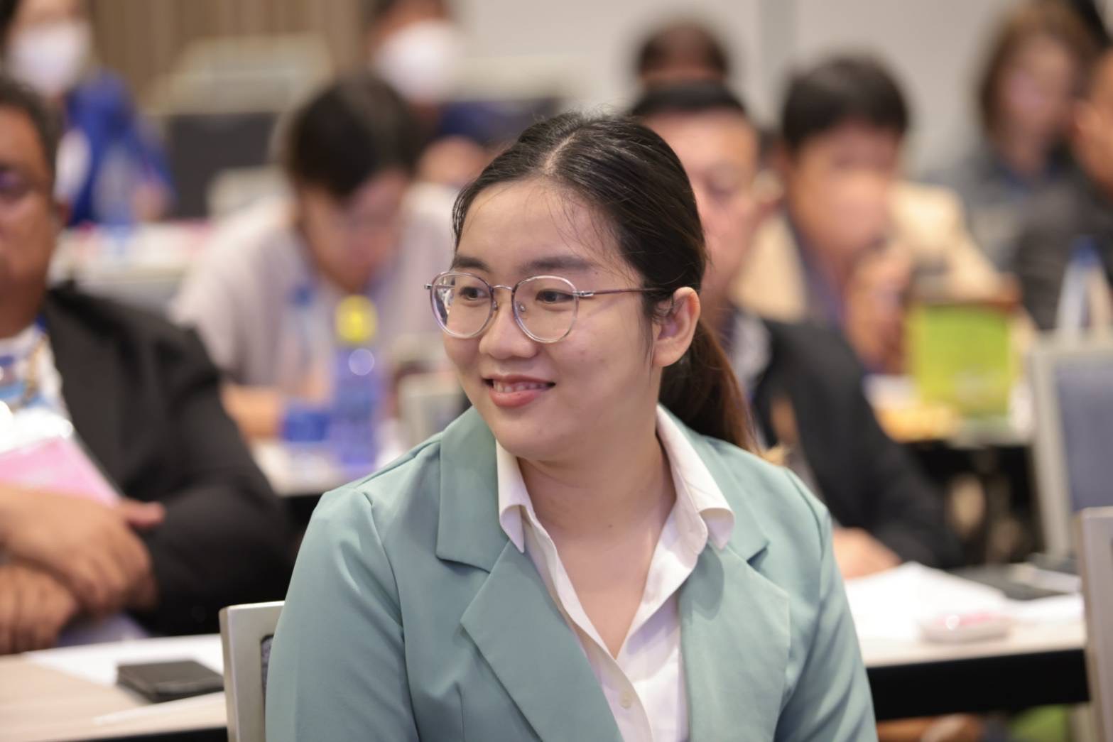 พช. เสริมแกร่ง !! ผู้ประกอบการ OTOP กลุ่มอาหาร เครื่องดื่ม สมุนไพรที่ไม่ใช่อาหาร ยกระดับผลิตภัณฑ์ Premium สู่สากล