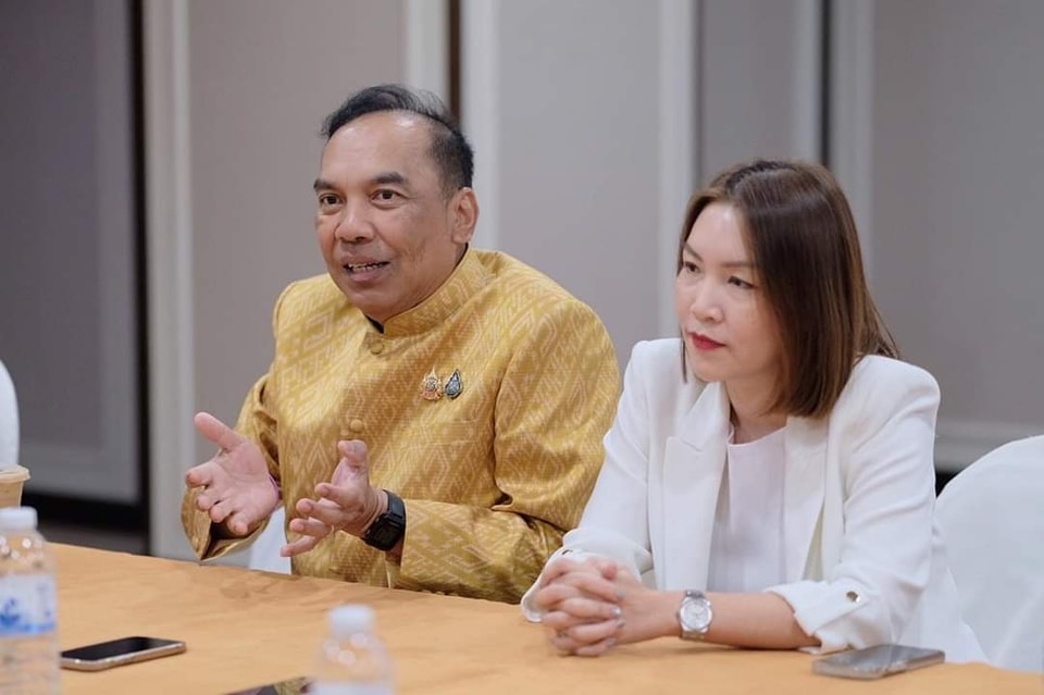 พช. ปลุกไฟผู้ประกอบการ สานมิตร TikTok เดินหน้าอัปสกิลครีเอเตอร์ ในการประชุมเชิงปฏิบัติการ ติดอาวุธกลยุทธ์ออนไลน์ เพิ่มยอดขายด้วยคอนเทนต์ ครั้งที่ 4 มุ่งยกระดับโอทอปไทยใน E-Commerce