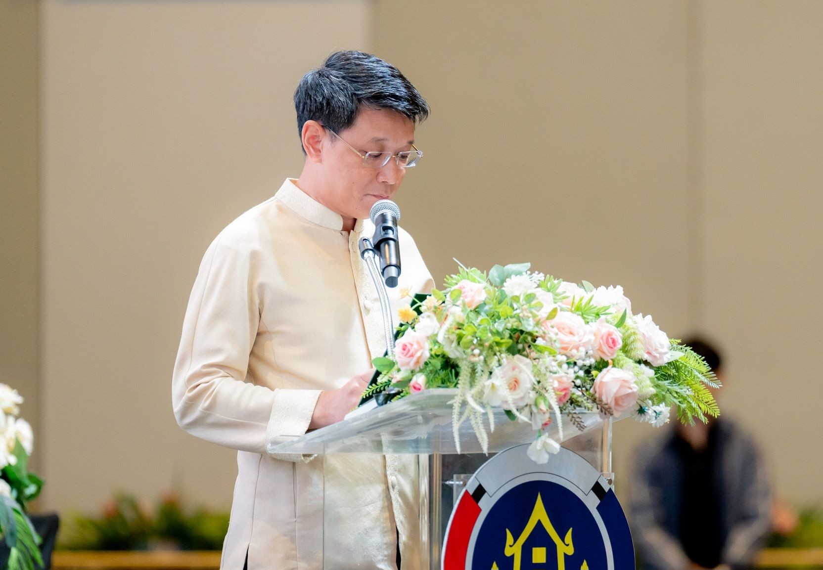 มท. ปิดท้ายการประกวดผ้าลายพระราชทาน “ผ้าลายสิริวชิราภรณ์” และงานหัตถกรรมระดับ ภาคตะวันออกฉียงเหนือ ตามโครงการส่งเสริมภูมิปัญญาและพัฒนาศักยภาพผ้าไทยและงานหัตถกรรม สู่การเป็นแฟชั่นแห่งความยั่งยืน