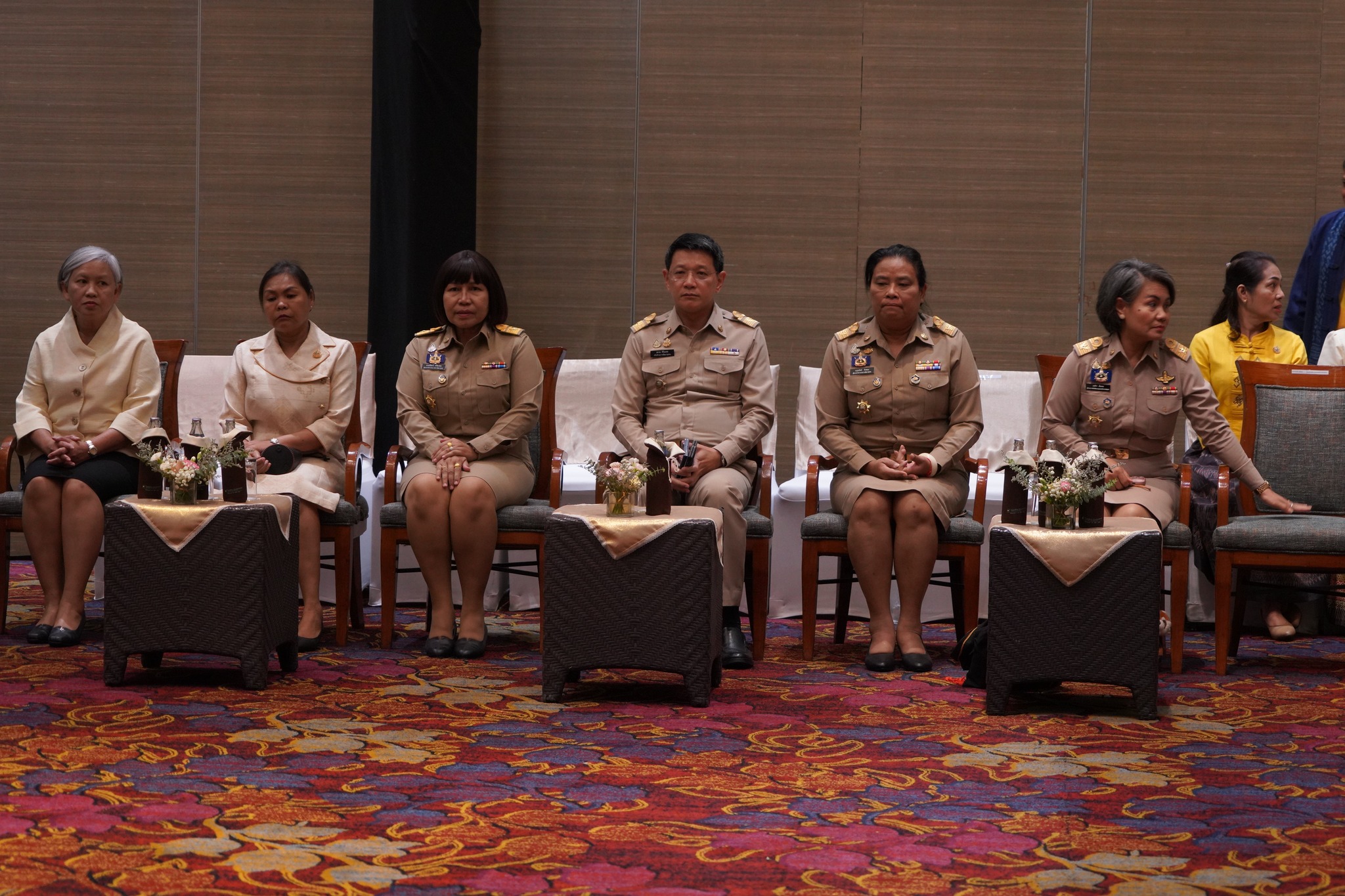 พช. จัดการประชุมเชิงปฏิบัติการโครงการพัฒนาผลิตภัณฑ์ OTOP Premium สู่สากลเพิ่มศักยภาพผู้ประการประเภทอาหาร เครื่องดื่ม และสมุนไพรที่ไม่ใช่อาหาร