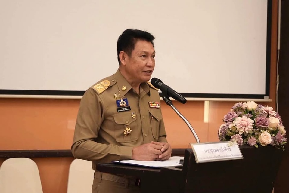 พช. เดินหน้าผลักดันช่องทางจำหน่าย OTOP ผ่านแพลตฟอร์ม E-Commerce สนับสนุนเศรษฐกิจชุมชน สร้างรายได้ที่มั่นคงและยั่งยืน